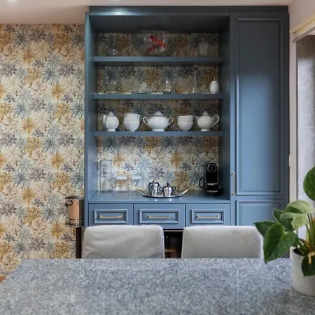 Vakantiehuis Flh Restelo Duplex With Garden & Parking *