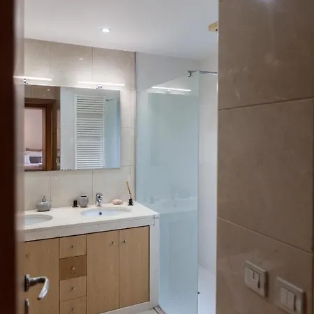 Flh Restelo Duplex With Garden & Parking Lissabon
