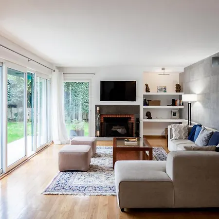Flh Restelo Duplex With Garden & Parking *